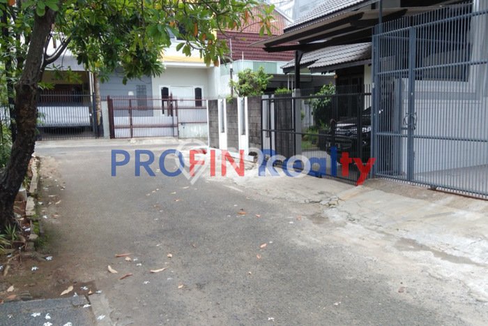Dijual Rumah Modern 3 KT di Sunrise Garden, Jakarta Barat Dijual Rumah Modern 3 KT di Sunrise Garden, Jakarta Barat