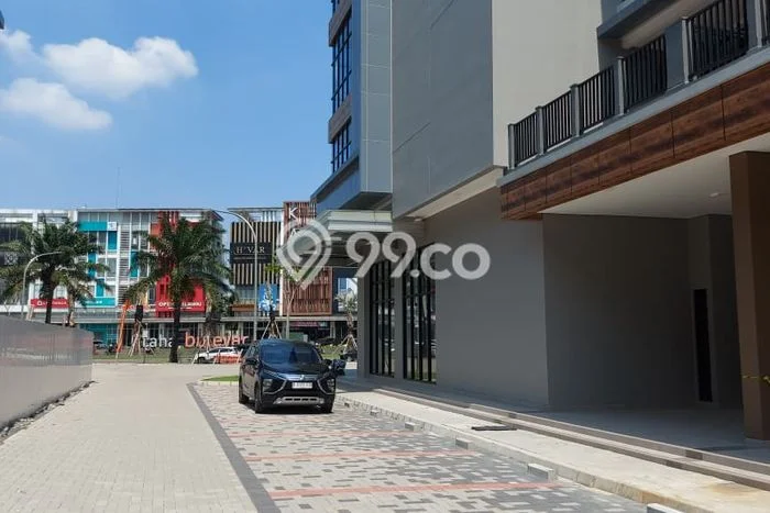 LOKASI STRATEGIS! Ruko For Rent di , Luas 189m2m², Kawasan Bisnis LOKASI STRATEGIS! Ruko For Rent di , Luas 189m2m², Kawasan Bisnis