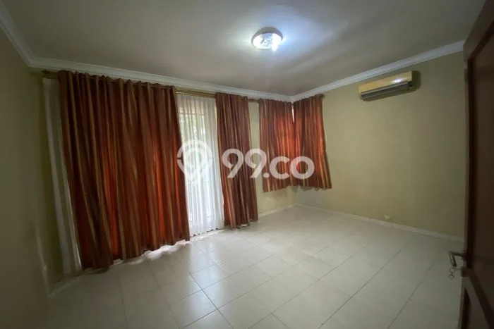 Rumah Elit LB 288m2 Siap Pakai Desain Elegan di Grand Wisata, Bekasi Rumah Elit LB 288m2 Siap Pakai Desain Elegan di Grand Wisata, Bekasi