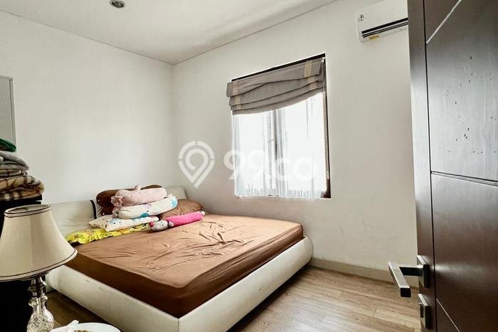 Rumah Luxury Modern Tanpa Renovasi di Harapan Indah Bekasi Rumah Luxury Modern Tanpa Renovasi di Harapan Indah Bekasi