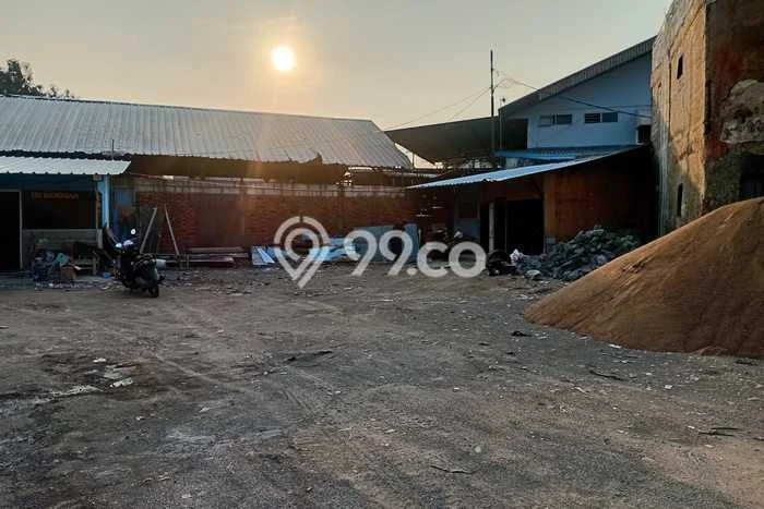 Kavling Tanah untuk Dijual di Rawamangun, Jakarta Timur, Luas 775m2 Kavling Tanah untuk Dijual di Rawamangun, Jakarta Timur, Luas 775m2
