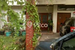 Dijual Rumah Premium dengan Fasilitas Sekitar Komplit di Cilandak, Jakarta Selatan Dijual Rumah Premium dengan Fasilitas Sekitar Komplit di Cilandak, Jakarta Selatan