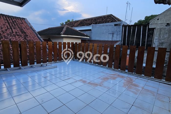 Rumah Modern Cantik 2 KT Bisa Langsung Pindah di Kartasura Rumah Modern Cantik 2 KT Bisa Langsung Pindah di Kartasura