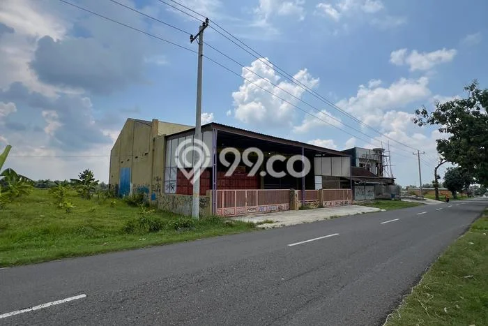 Gudang Dijual Lokasi Stratagis di Kedawung Sragen Cocok untuk Investasi Gudang Dijual Lokasi Stratagis di Kedawung Sragen Cocok untuk Investasi