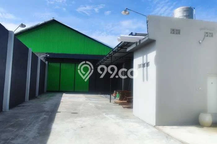 Gudang disewakan lokasi strategis Gondangrejo Karanganyar 500m2 Gudang disewakan lokasi strategis Gondangrejo Karanganyar 500m2