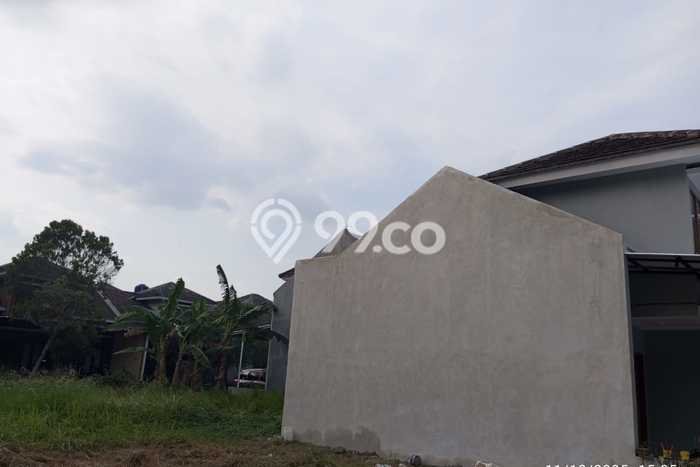PROPERTI PILIHAN! Rumah area Grogol, Luas 84m2m² LB 70m2m² PROPERTI PILIHAN! Rumah area Grogol, Luas 84m2m² LB 70m2m²