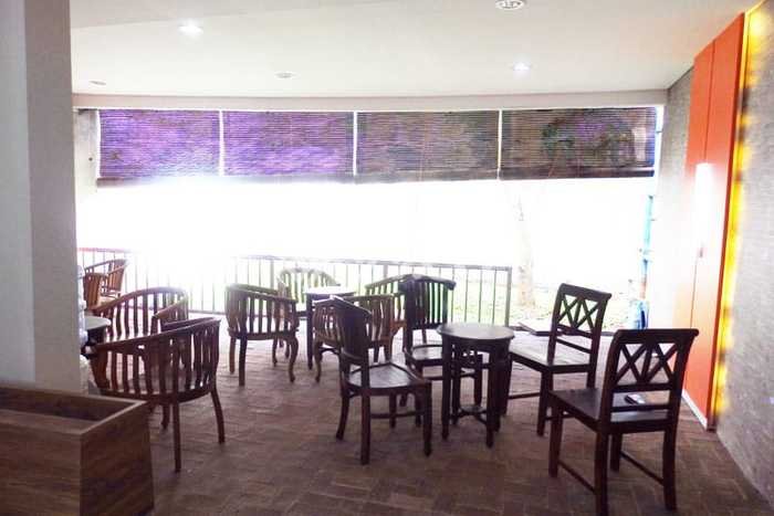 Komersial Disewa di Slamet Riyadi, Solo, LT 218m2 / LB 218m2 Komersial Disewa di Slamet Riyadi, Solo, LT 218m2 / LB 218m2