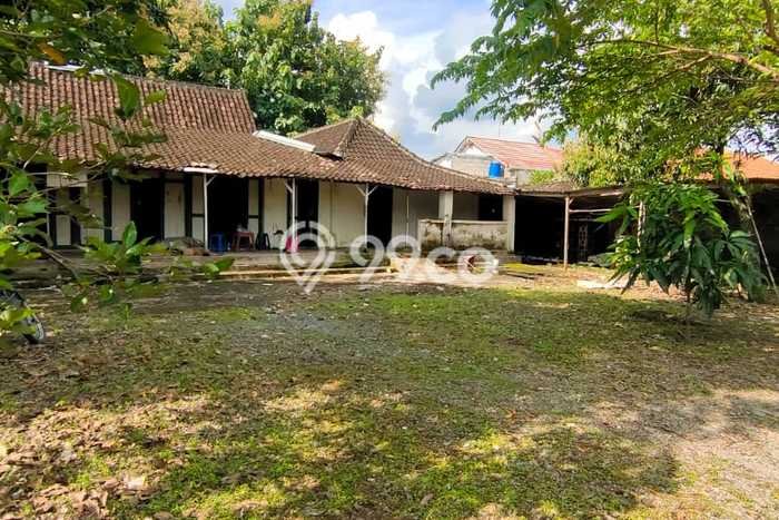 Kavling Tanah Dijual di Colomadu Karanganyar Spesifikasi 1402m2 Kavling Tanah Dijual di Colomadu Karanganyar Spesifikasi 1402m2