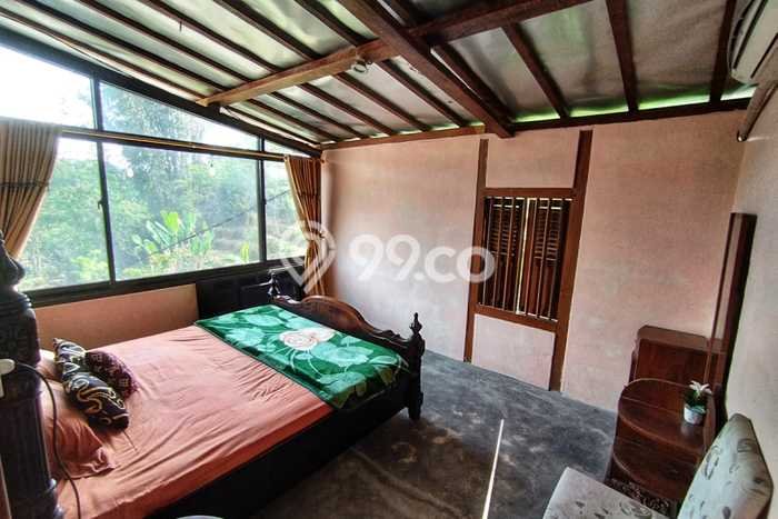 Komersial Dijual di Karangpandan LT 3598m2, LB 1000m2 Solusi Investasi Cerdas Komersial Dijual di Karangpandan LT 3598m2, LB 1000m2 Solusi Investasi Cerdas