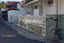 Hunian Mewah Siap Huni LT 338m2 di Banjarsari, Solo Hunian Mewah Siap Huni LT 338m2 di Banjarsari, Solo