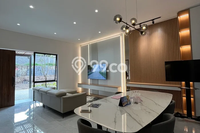 Dijual Rumah Luas Megah Dengan View Cantik di Setra Duta, Bandung Dijual Rumah Luas Megah Dengan View Cantik di Setra Duta, Bandung