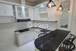 Rumah sewa siap pakai 2 KT di Summarecon Crown Gading, Bekasi Rumah sewa siap pakai 2 KT di Summarecon Crown Gading, Bekasi