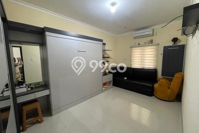 Rumah Luas Asri 3 KT Siap Pakai di Kalideres Jakarta Barat Rumah Luas Asri 3 KT Siap Pakai di Kalideres Jakarta Barat