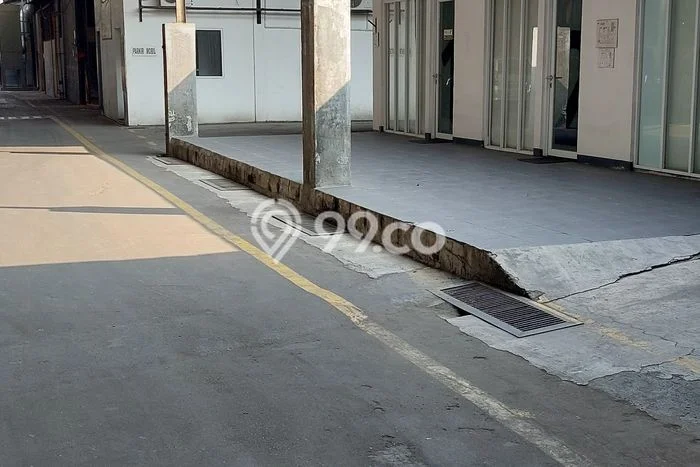 Unit Gudang Tersedia di Daan Mogot Spesifikasi LB 9000m2 Unit Gudang Tersedia di Daan Mogot Spesifikasi LB 9000m2