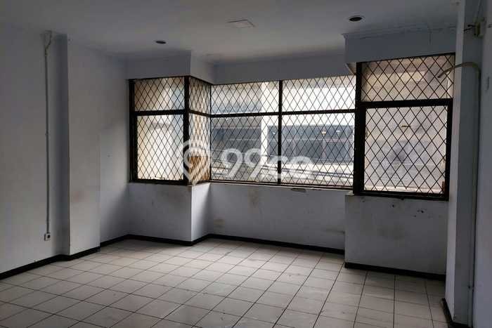 Ruko Dijual di Prime Area Jakarta Pusat Luas 271m2 Ruko Dijual di Prime Area Jakarta Pusat Luas 271m2