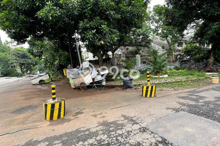 Tanah Area Prospektif di Kebayoran Baru, Luas 1400m², Dekat ke Fasilitas, Lingkungan Nyaman Tanah Area Prospektif di Kebayoran Baru, Luas 1400m², Dekat ke Fasilitas, Lingkungan Nyaman