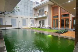 Ready to Use! Premium House LT 759m2 Desain Elegan di Pondok Indah Ready to Use! Premium House LT 759m2 Desain Elegan di Pondok Indah