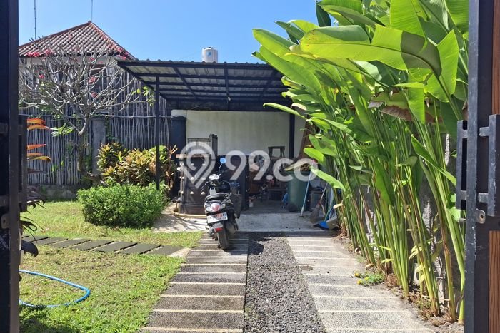 Vila di , Area 300m2m², Posisi Premium Vila di , Area 300m2m², Posisi Premium