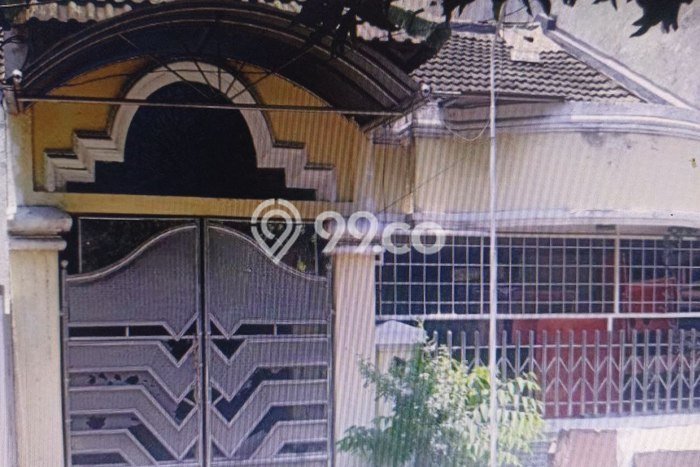 HOT DEAL! Jual Rumah Berkualitas area Waru, Sidoarjo, Luas Tanah 162m2m² LB 230m2m² HOT DEAL! Jual Rumah Berkualitas area Waru, Sidoarjo, Luas Tanah 162m2m² LB 230m2m²