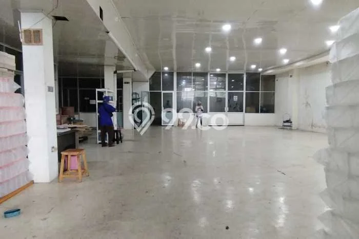 Gudang Premium Kawasan Cibitung, Luas 500m2m², Lokasi Jalan Utama Gudang Premium Kawasan Cibitung, Luas 500m2m², Lokasi Jalan Utama