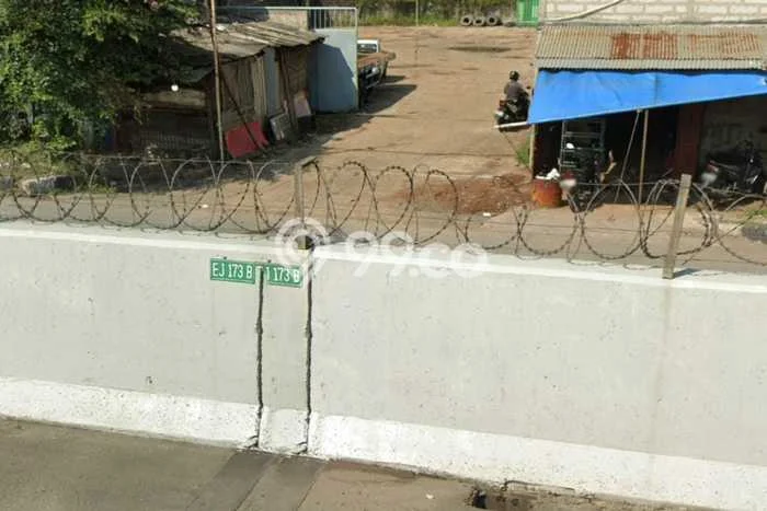 Disewakan Tanah Lokasi Strategis di Cakung Jakarta Timur 1800m2 Disewakan Tanah Lokasi Strategis di Cakung Jakarta Timur 1800m2