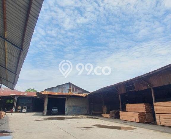 LOKASI STRATEGIS! Gudang di Marunda, Luas 5000m², Pusat Komersial, Mainroad LOKASI STRATEGIS! Gudang di Marunda, Luas 5000m², Pusat Komersial, Mainroad