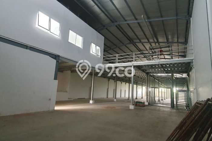 AREA KOMERSIAL! Gudang For Rent Kawasan Tangerang, Luas 882m², Jalan Strategis, Ready Operasi AREA KOMERSIAL! Gudang For Rent Kawasan Tangerang, Luas 882m², Jalan Strategis, Ready Operasi