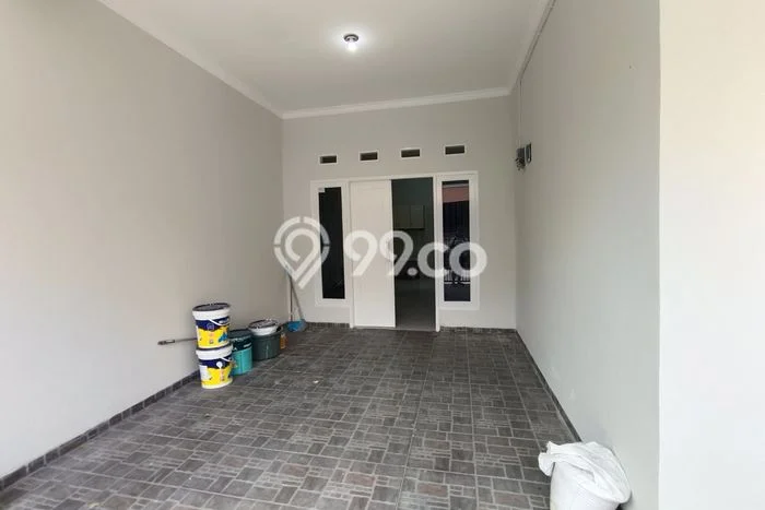 Rumah Sewa Bekasi LT 77m2 LB 77m2 Area Harapan Indah Rumah Sewa Bekasi LT 77m2 LB 77m2 Area Harapan Indah