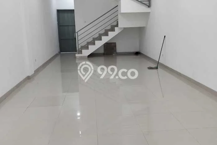 Ruko Disewa di Bandung dengan LB 130m2 Area Komersial Ramai Ruko Disewa di Bandung dengan LB 130m2 Area Komersial Ramai