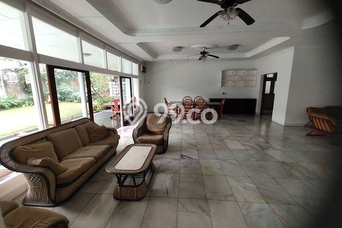 Jarang Ada! Rumah Sewa 4 Kamar Bagus Siap Huni Kemang Jarang Ada! Rumah Sewa 4 Kamar Bagus Siap Huni Kemang
