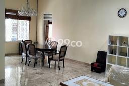 Jarang Ada! Rumah Sewa 5 Kamar Nyaman Siap Huni Wijaya Jarang Ada! Rumah Sewa 5 Kamar Nyaman Siap Huni Wijaya