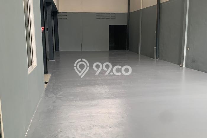 Gudang untuk disewa di BSD punya LT 360m2 & LB 490m2 harga sewa kompetitif Gudang untuk disewa di BSD punya LT 360m2 & LB 490m2 harga sewa kompetitif
