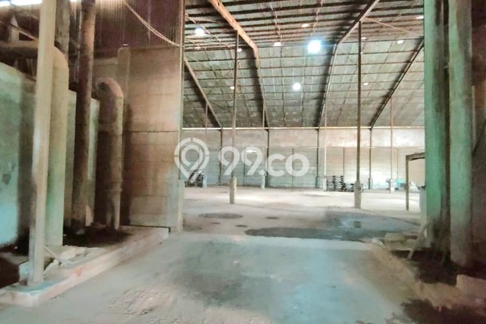 Pabrik Komersial Disewakan di Jati Uwung Tangerang Luas 3000m2 Pabrik Komersial Disewakan di Jati Uwung Tangerang Luas 3000m2