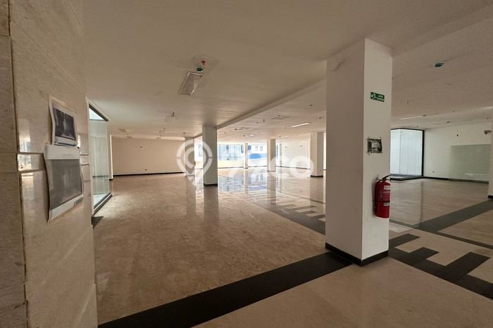 Untuk Dijual Kantor di Tanah Abang Jakarta Pusat LT 786m2 / LB 2329m2 Untuk Dijual Kantor di Tanah Abang Jakarta Pusat LT 786m2 / LB 2329m2