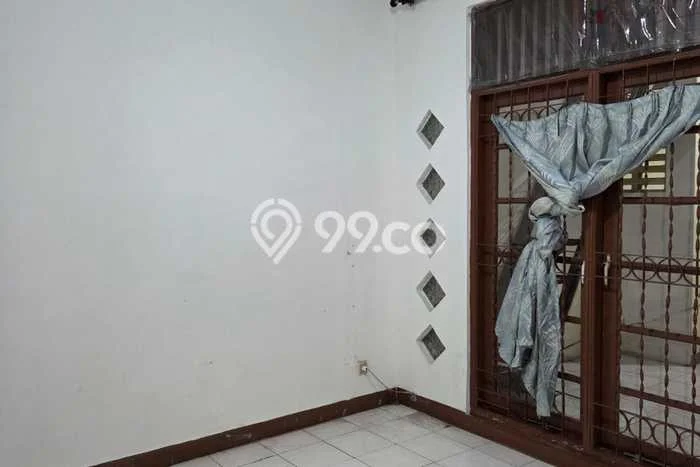 Rumah Tenang area , 1 KM, Luas 90m2m² Bangunan 120m2m² Rumah Tenang area , 1 KM, Luas 90m2m² Bangunan 120m2m²