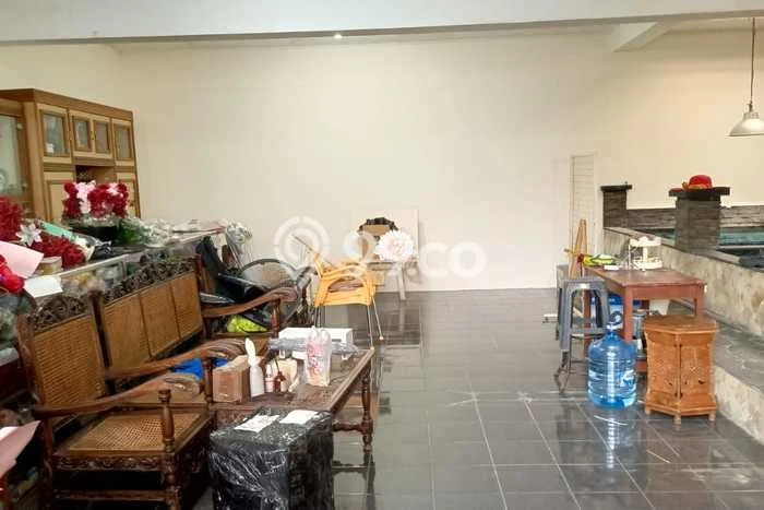 Area Strategis! Disewakan Komersial Lokasi Babakan Ciparay, Bandung Cocok untuk Bisnis Area Strategis! Disewakan Komersial Lokasi Babakan Ciparay, Bandung Cocok untuk Bisnis