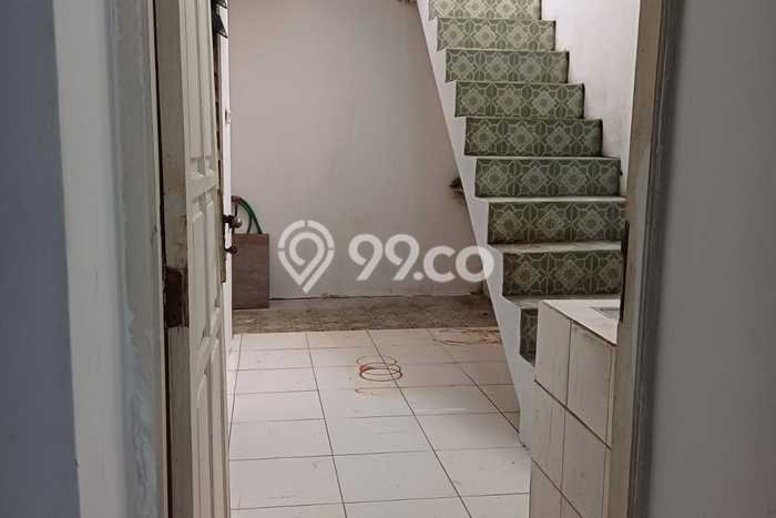 Rumah Luas Asri 3 KT Siap Huni di Pondok Cabe Tangerang Rumah Luas Asri 3 KT Siap Huni di Pondok Cabe Tangerang