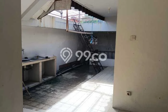 Rumah Mewah LB 250m2 Siap Pakai Desain Elegan di Pondok Indah, Jakarta Selatan Rumah Mewah LB 250m2 Siap Pakai Desain Elegan di Pondok Indah, Jakarta Selatan