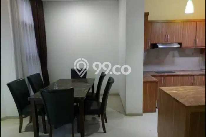 For Sale! Premium House LT 230m2 Desain Elegan di Lebak Bulus For Sale! Premium House LT 230m2 Desain Elegan di Lebak Bulus