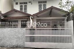 Hunian Eksklusif Siap Huni LT 105m2 di Kebayoran Baru, Jakarta Selatan Hunian Eksklusif Siap Huni LT 105m2 di Kebayoran Baru, Jakarta Selatan