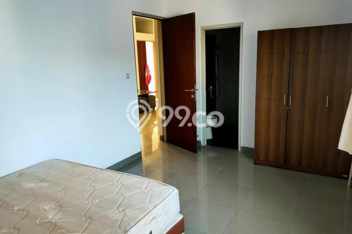 Rumah Elit Modern Siap Huni di Gandaria Jakarta Selatan Rumah Elit Modern Siap Huni di Gandaria Jakarta Selatan
