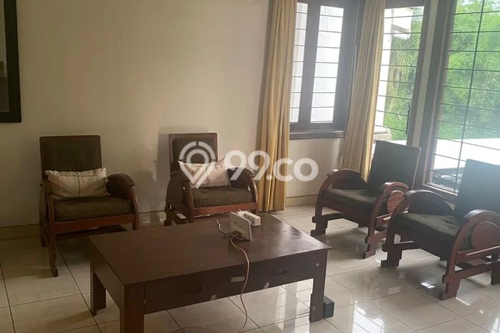 Dijual Rumah Premium dengan Fasilitas Sekitar Komplit di Cinere, Depok Dijual Rumah Premium dengan Fasilitas Sekitar Komplit di Cinere, Depok