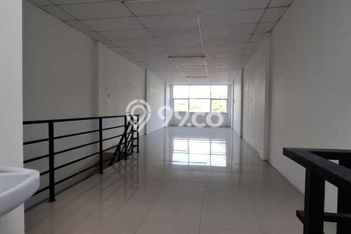 Unit Ruko Dijual di Gayamsari Semarang Luas Tanah 67m2, Luas Bangunan 201m2 Unit Ruko Dijual di Gayamsari Semarang Luas Tanah 67m2, Luas Bangunan 201m2