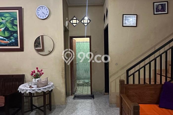 Rumah Minimalis 4 KT LT 151m2 di Graha Raya Rumah Minimalis 4 KT LT 151m2 di Graha Raya