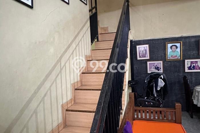 Rumah Minimalis 4 KT LT 151m2 di Graha Raya Rumah Minimalis 4 KT LT 151m2 di Graha Raya