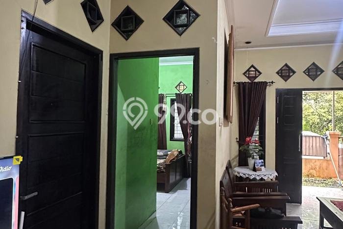 Rumah Minimalis 4 KT LT 151m2 di Graha Raya Rumah Minimalis 4 KT LT 151m2 di Graha Raya