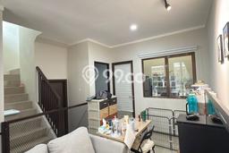 Lokasi strategis! Rumah siap huni dikontrakkan di Graha Raya LB 110m2 Lokasi strategis! Rumah siap huni dikontrakkan di Graha Raya LB 110m2