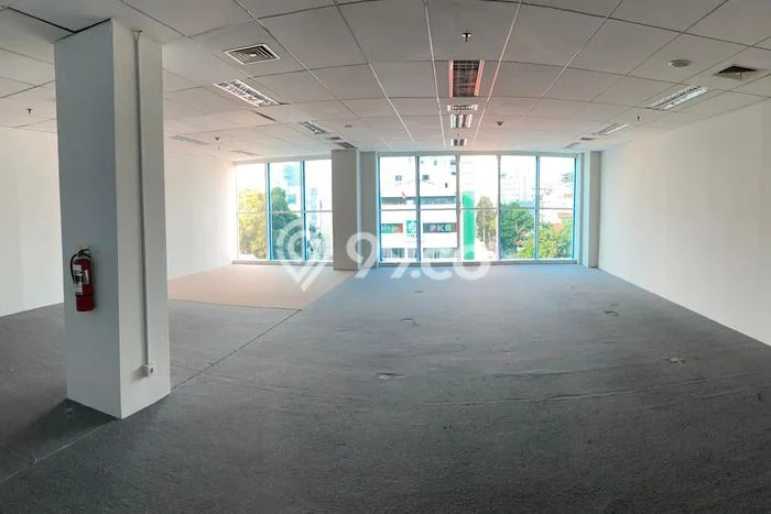 Disewakan Kantor Strategis Kawasan Senen, Luas 133m², Jalan Strategis Disewakan Kantor Strategis Kawasan Senen, Luas 133m², Jalan Strategis