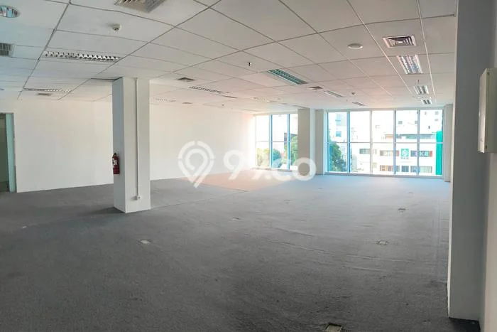 Disewakan Kantor Strategis Kawasan Senen, Luas 133m², Jalan Strategis Disewakan Kantor Strategis Kawasan Senen, Luas 133m², Jalan Strategis