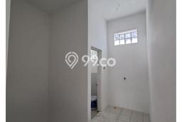 FOR RENT! Komersial di Taman Kopo Indah Cocok untuk Bisnis 36m2 FOR RENT! Komersial di Taman Kopo Indah Cocok untuk Bisnis 36m2